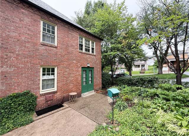 Property at 410 Sulgrave Rd, Mt Washington, PA 15211, 3 beds, 1 bath