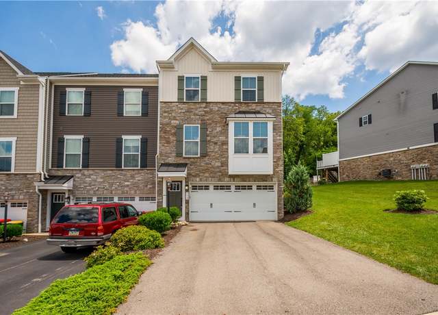Property at 152 Cole Dr, Robinson Twp - Nwa, PA 15136, 3 beds, 2.5 baths