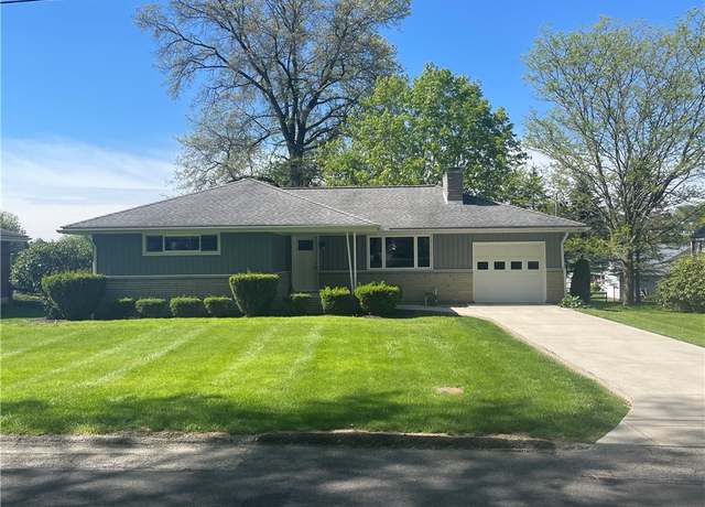 Property at 855 W Sanner St, Somerset Boro, PA 15501, 3 beds, 2 baths