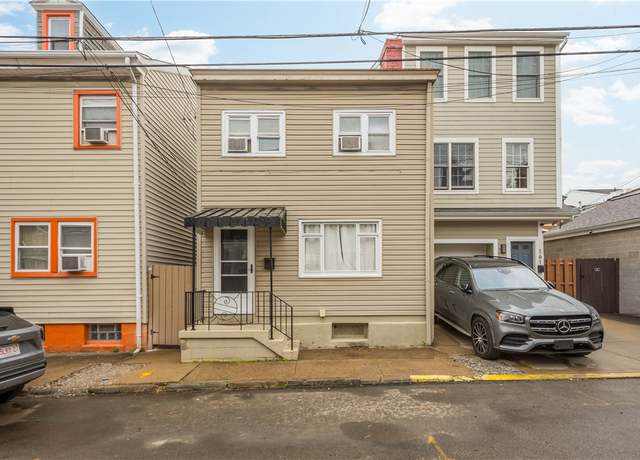 Property at 159 S 16th St, South Side, PA 15203, 4 beds, 2 baths