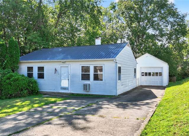 Property at 1660 The Cir, Canton Twp, PA 15301, 2 beds, 1 bath