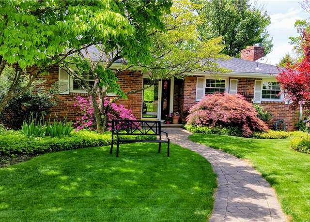 Property at 111 Charlotte Dr, Ligonier Twp, PA 15658, 3 beds, 3 baths