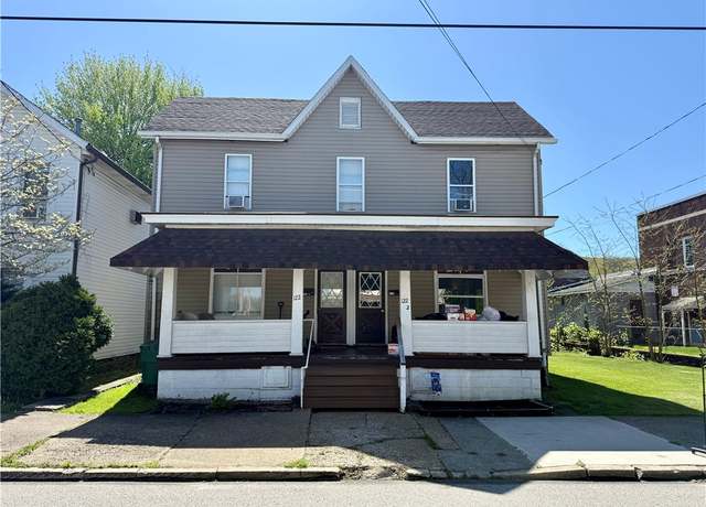 Property at 122 E 2nd Ave, Derry Boro, PA 15627, 5 beds, 2 baths