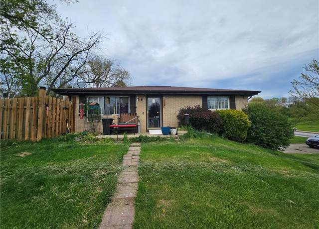 Property at 900 Sycamore St, City Of Washington, PA 15301, 2 beds, 1.5 baths
