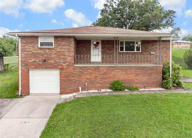 Property at 4100 Burnsire Dr, Hempfield Twp - Wml, PA 15642, 3 beds, 1.5 baths
