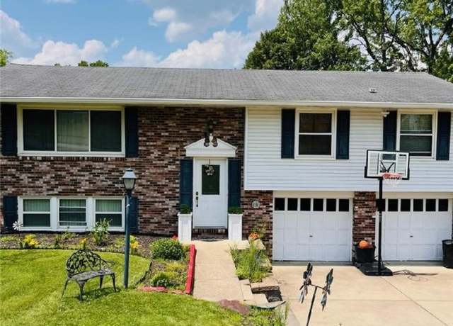 Property at 105 Mockingbird Dr, North Strabane, PA 15317, 3 beds, 2.5 baths