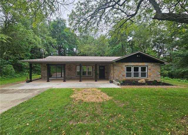Property at 352 Hartzell School Rd, Marion Twp - Bea, PA 16123, 3 beds, 2 baths