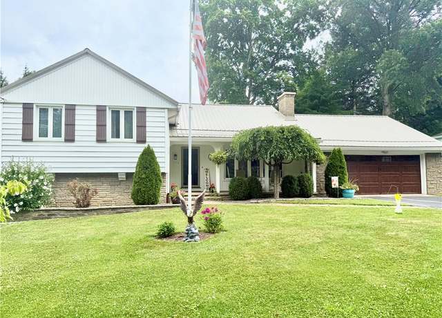 Property at 156 Plum St, Greenville Boro - Mer, PA 16125, 4 beds, 2.5 baths