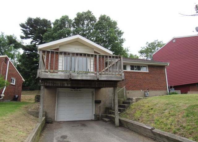 Property at 129 Windsor Dr, Penn Hills, PA 15235, 3 beds, 1 bath