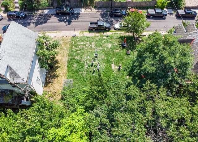 Property at 312 Elsdon St, Perry Hilltop, PA 15214