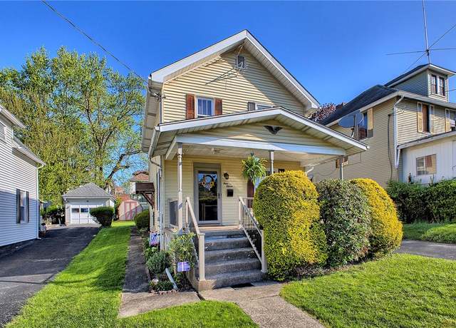 Property at 411 Lafferty St, Jeannette, PA 15644, 3 beds, 1 bath