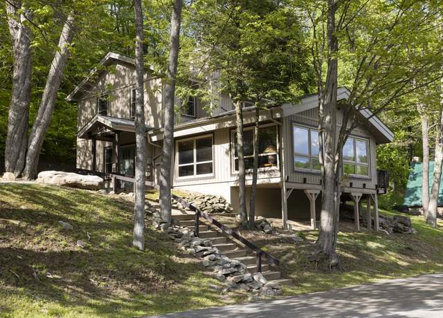 Property at 2226 County Line Rd, Donegal - Wml, PA 15622, 5 beds, 4 baths