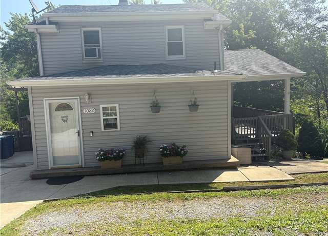 Property at 1082 Milltown Rd, Verona, PA 15147, 3 beds, 2 baths