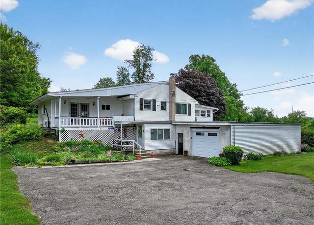 Property at 468 Crest Dr, Delmont, PA 15626, 3 beds, 3 baths