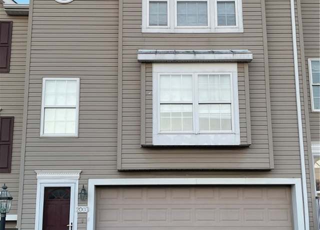 Property at 2003 Trail Side Ct, Jeannette, PA 15644, 3 beds, 2.5 baths