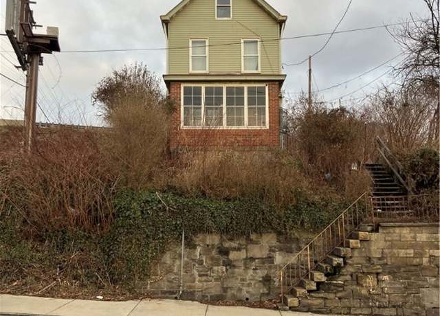Property at 505 S Park St, Braddock, PA 15112, 3 beds, 1 bath
