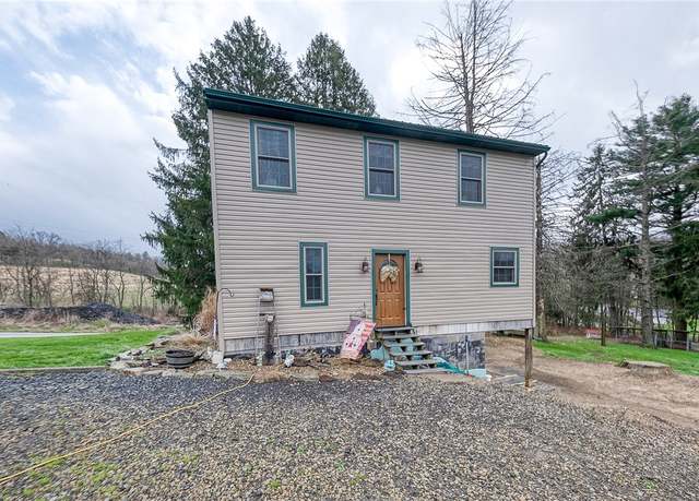 Property at 2072 Washington, Washington Twp - Wml, PA 15613, 3 beds, 1 bath