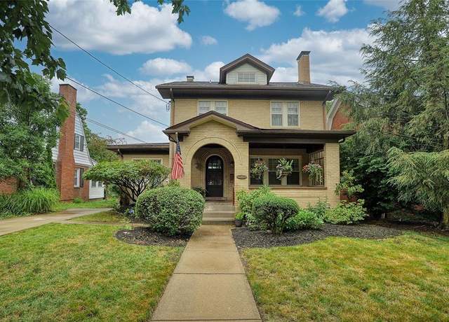 Property at 281 Parker Dr, Mt. Lebanon, PA 15216, 4 beds, 2.5 baths