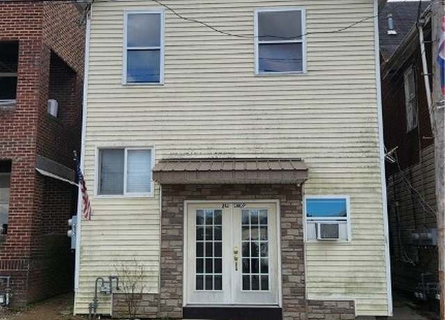 Property at 213 Longfellow St, Vandergrift - Wml, PA 15690, 3 beds, 1.5 baths