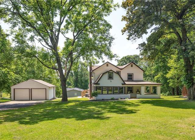 Property at 2165 Tuscarawas Rd, Brighton Twp, PA 15009, 3 beds, 2.5 baths