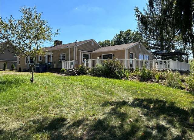 Photo of 130 Pleasant Ave, Peters Twp, PA 15317