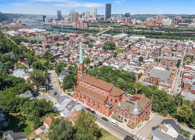 Property at 1 Pius St Unit A4, South Side, PA 15203, 2 beds, 2.5 baths