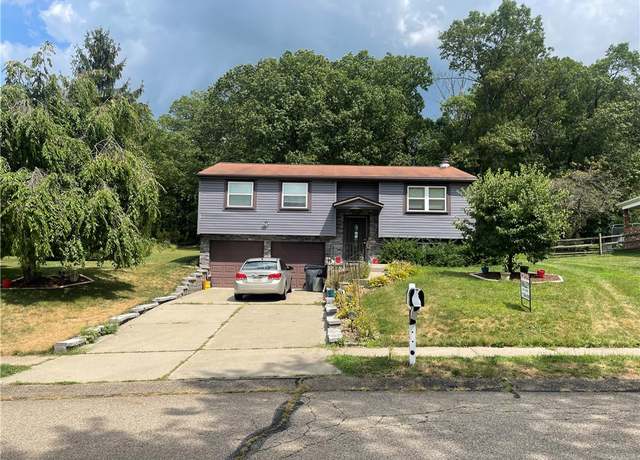 Property at 615 Nova Dr, Economy, PA 15042, 3 beds, 2 baths