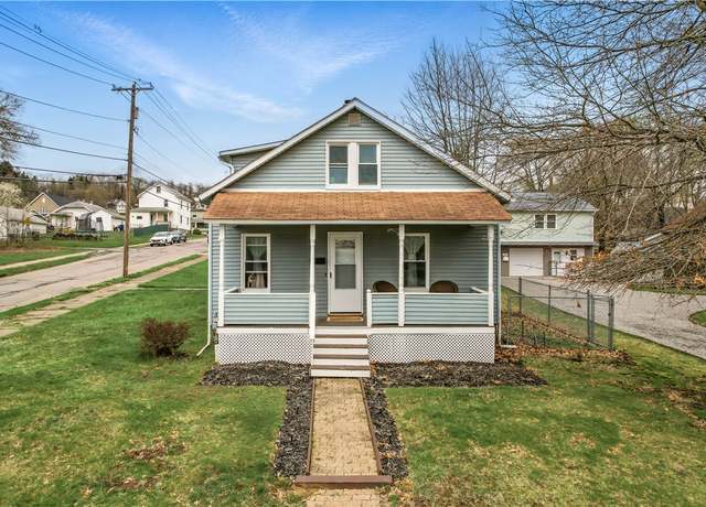 Property at 536 1st Ave, Ellwood City - Law, PA 16117, 3 beds, 1 bath