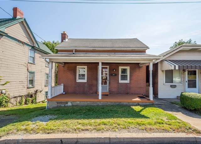 Property at 1222-1224 Washington Pike, Bridgeville, PA 15017, 4 beds, 2.5 baths
