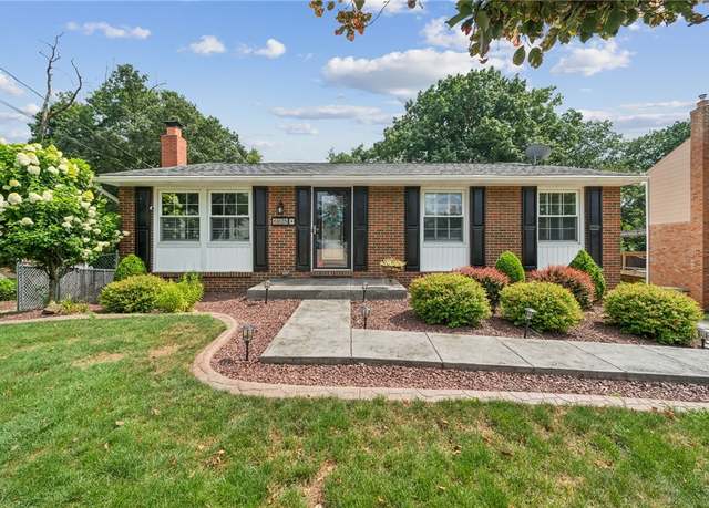 Property at 665 Surfside Dr, Plum Boro, PA 15239, 3 beds, 2.5 baths