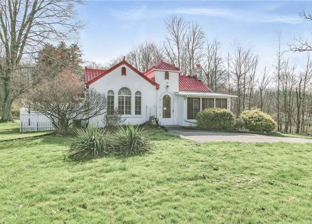 Property at 2341 S Hermitage Rd, Hermitage, PA 16148, 3 beds, 1 bath