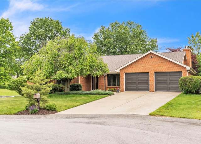 Property at 315 Village Ct, Cranberry Twp, PA 16066, 4 beds, 3 baths