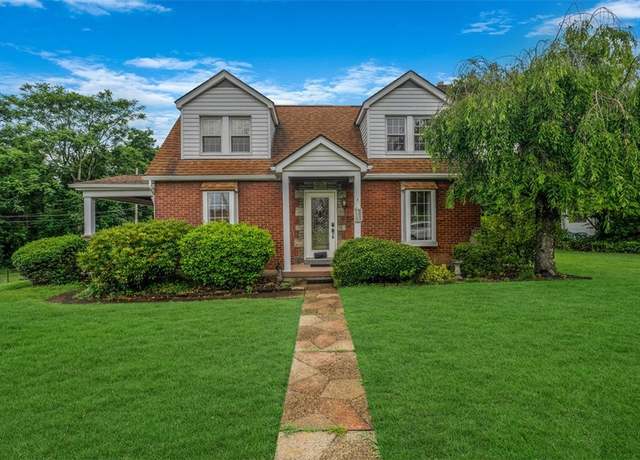 Property at 403 Washington St, Springdale Boro, PA 15144, 3 beds, 2.5 baths
