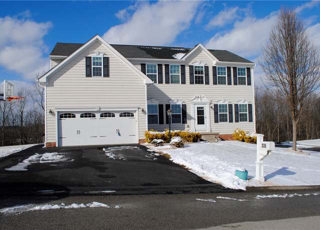 Property at 235 Braveheart Dr, Hempfield Twp - Wml, PA 15601, 5 beds, 3.5 baths