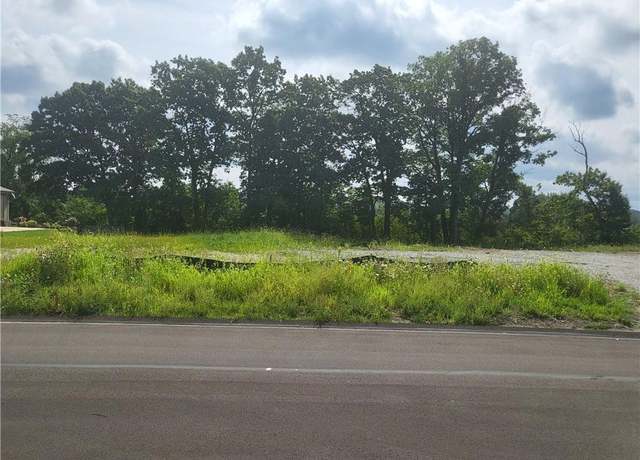 Property at 53 Ridgewood Dr, Cecil, PA 15057