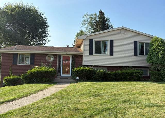Property at 111 Hemlock Ln, Monroeville, PA 15146, 4 beds, 3 baths