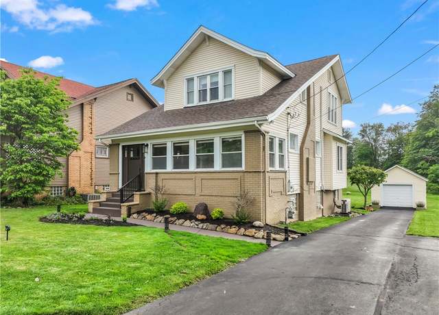 Property at 2026 Darlington Rd, Chippewa Twp, PA 15010, 2 beds, 2 baths