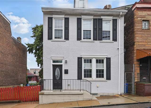Property at 253 37th St, Lawrenceville, PA 15201, 3 beds, 2.5 baths