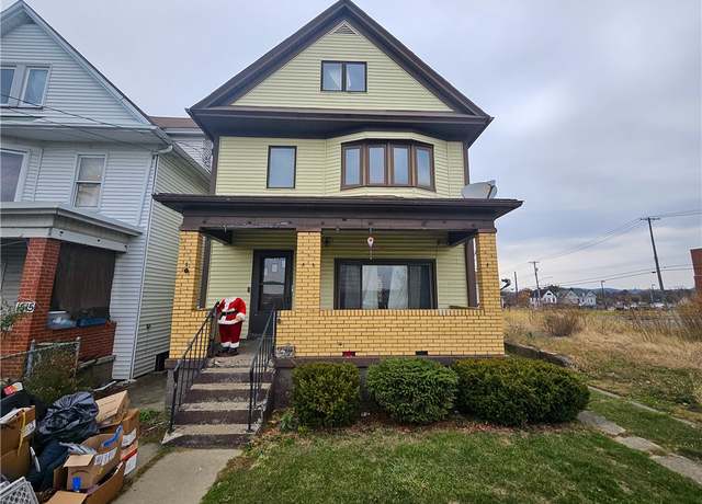 Property at 1517 Beaver St, Mckeesport, PA 15132, 3 beds, 1.5 baths
