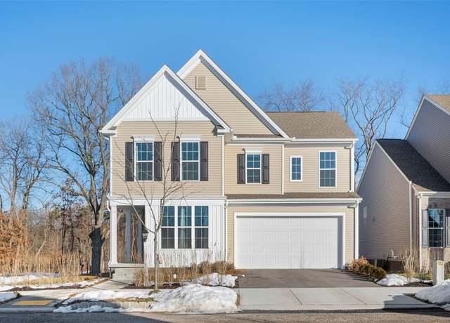 Property at 722 Withers Park Dr, Cranberry Twp, PA 16066, 4 beds, 2.5 baths