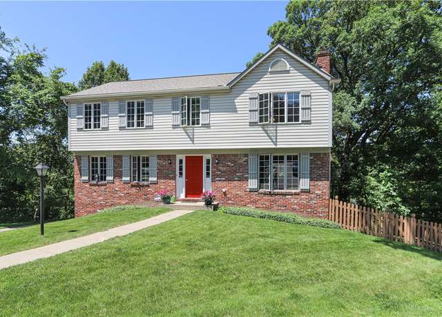 Property at 110 Hidden Valley Cir, West View, PA 15237, 4 beds, 2.5 baths