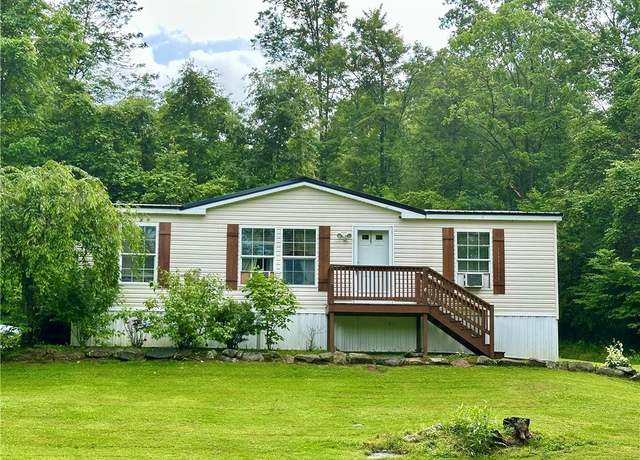 Property at 170 Hungarian Rd, Cherry Twp, PA 16057, 3 beds, 2 baths