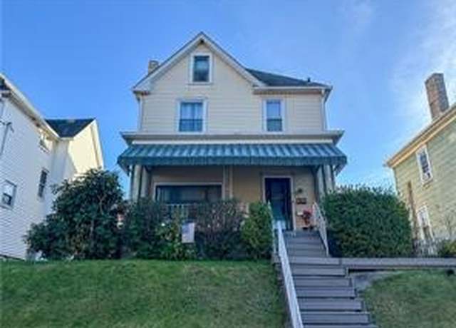 Property at 135 Custer Ave, Vandergrift - Wml, PA 15690, 3 beds, 1 bath