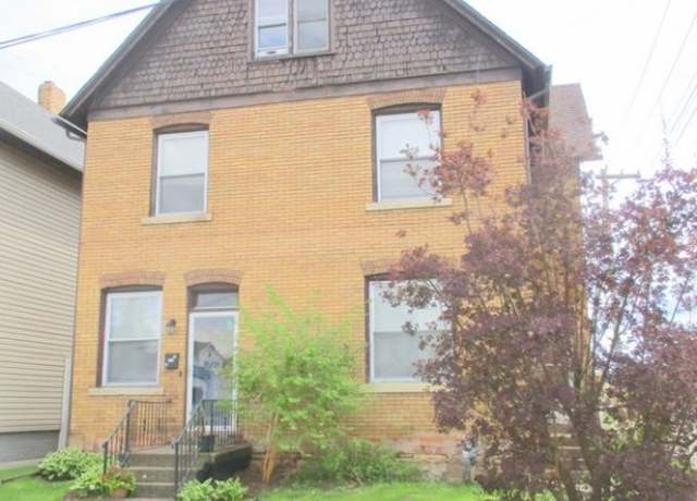 Property at 400 12th St, New Brighton, PA 15066, 5 beds, 2.5 baths