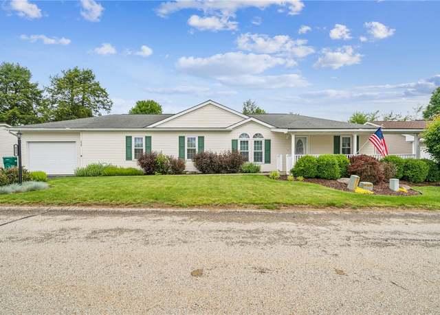 Property at 635 Primrose Ln, East Huntingdon, PA 15666, 3 beds, 2 baths