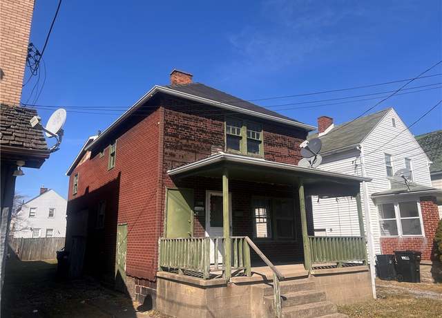 Property at 1806 Main St, Aliquippa, PA 15001, 4 beds, 2 baths