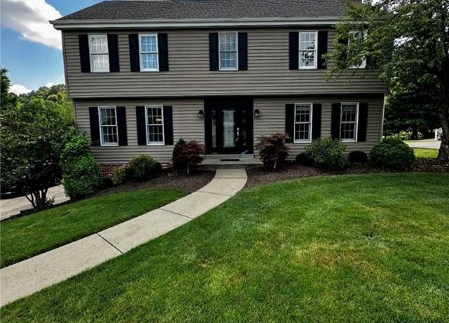 Property at 238 Cumberland Dr, Seven Fields Boro, PA 16046, 4 beds, 2.5 baths