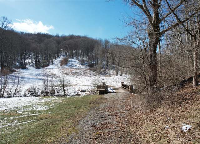 Property at 1835 Toms Run Rd, Holbrook, PA 15341