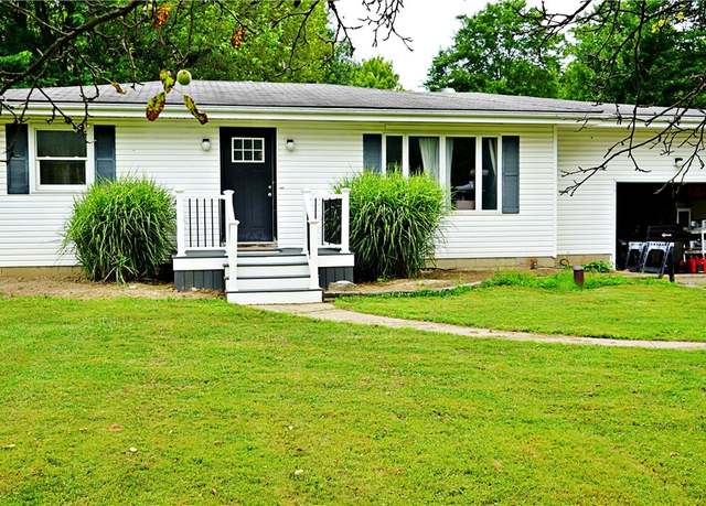 Property at 7049 East State St, Jefferson Twp - Mer, PA 16148, 3 beds, 1 bath