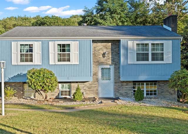 Property at 575 Fairfield Dr, Hempfield Twp - Wml, PA 15601, 3 beds, 2 baths